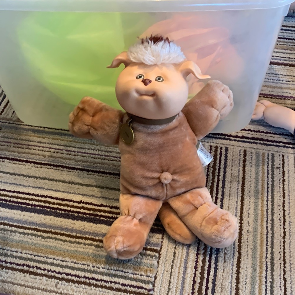 Cabbage Patch “koosas” doll